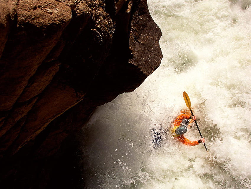 Canoe rafting extreme sports. Extreme kayaking, Extreme sports, Whitewater canoeing HD wallpaper