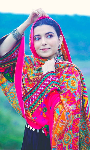 Nimrat Khaira on Instagram: “Jinu vajde salute paake turan nal suit❤️  wearing @nimratkahlon.in” | Indian designer suits, Punjabi outfits,  Designer dresses indian