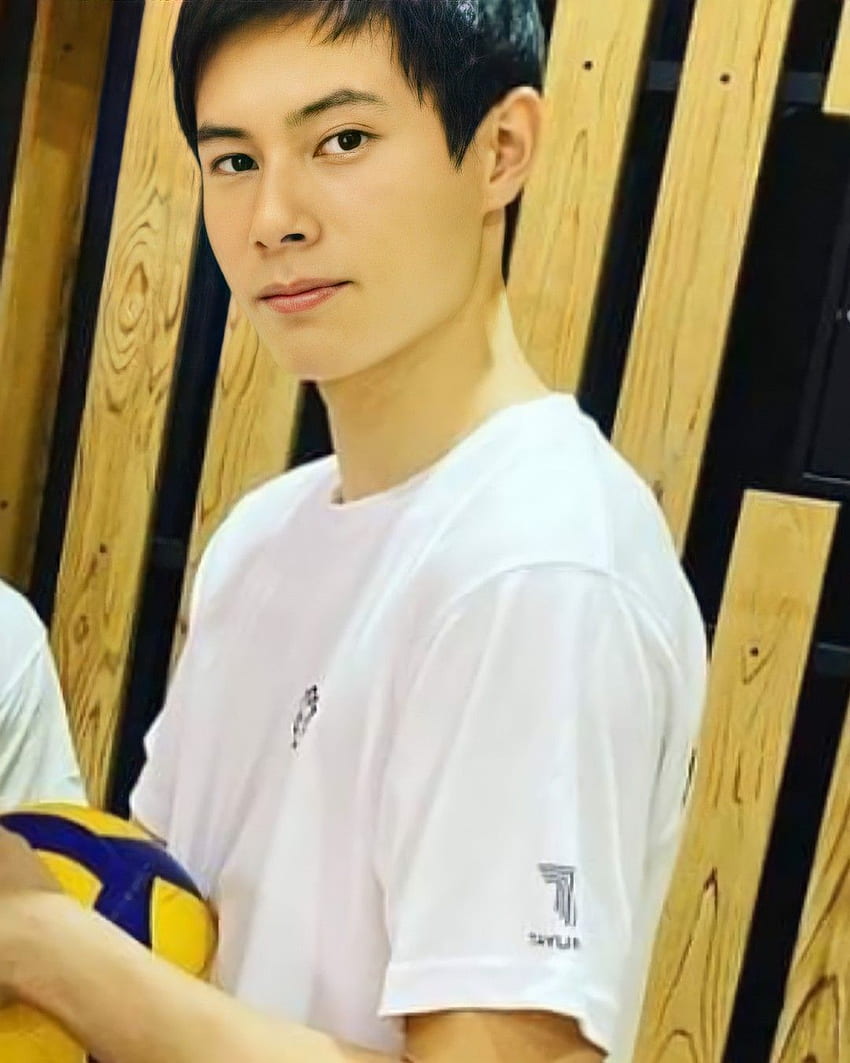 Cha eun woo bestie no that s young ran takahashi ☺ pls don t attack me ...