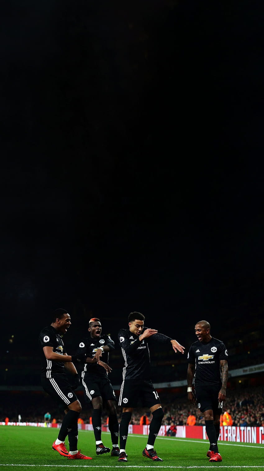 As requested, of Lingard celebrating with Pogba, Young, Jesse Lingard HD phone wallpaper