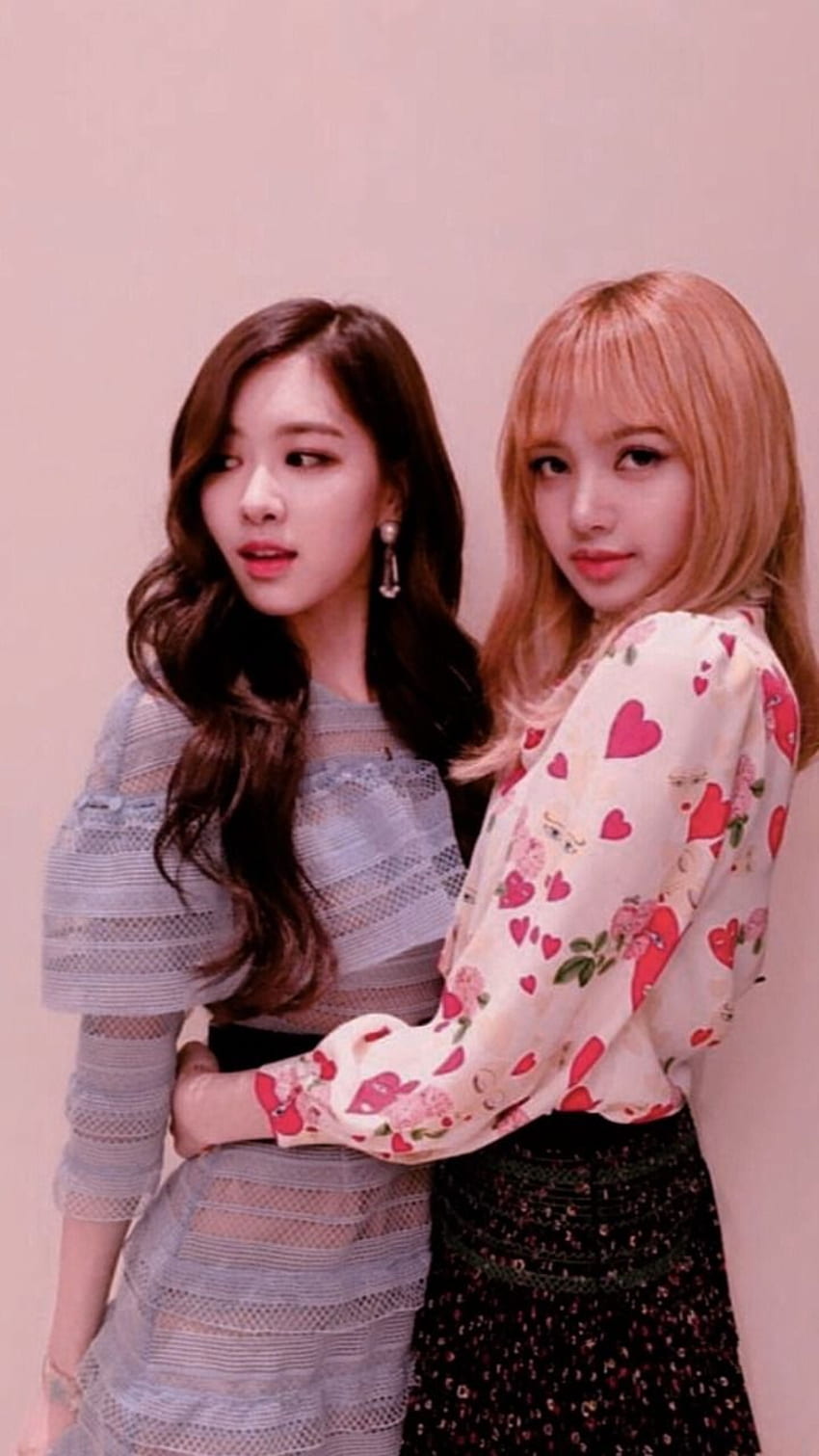 Chaelisa edits || wallpapers 😘 | BLINK (블링크) Amino