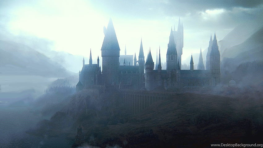 Harry Potter And The Deathly Hallows Hogwarts Castle HD wallpaper