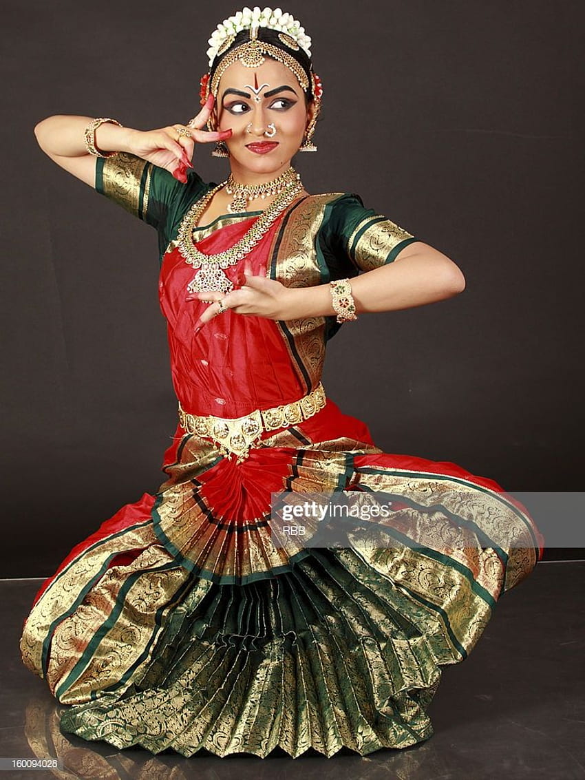 Bharatanatyam Dancing Premium, &, klasyczny taniec indyjski Tapeta na telefon HD