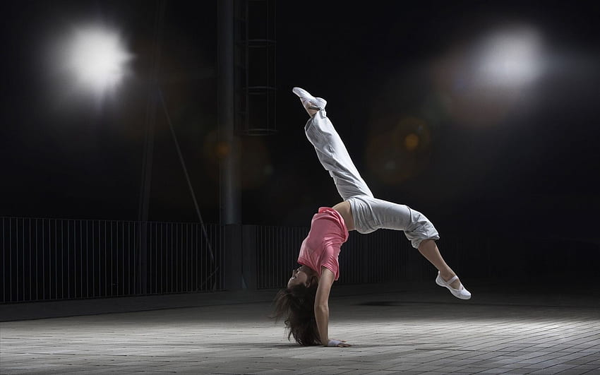 luces de noche chica bailando. Baile y Música para Móvil y, Baile en Pareja fondo de pantalla