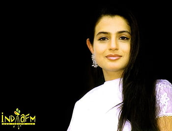 Amisha Ki Nagi Video - Amisha patel HD wallpapers | Pxfuel