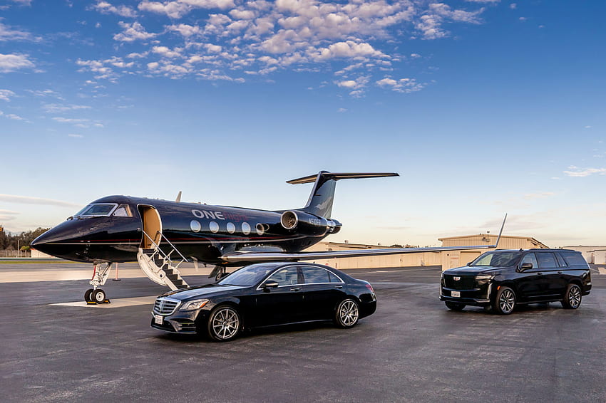 Private Jet Ownership and Fractional Ownership Is on the Decline, Private Jet and Car HD wallpaper