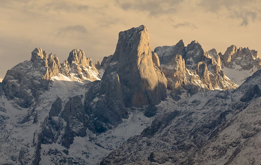 Dünyanın Tepesinde, ispanya, naranjo de bulnes dağları asturias ispanya, de bulnes dağları, dağlar HD duvar kağıdı