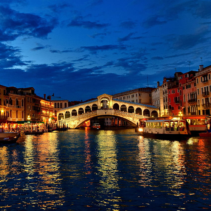 Venice canal gondola boat night lights iPad Pro HD phone wallpaper