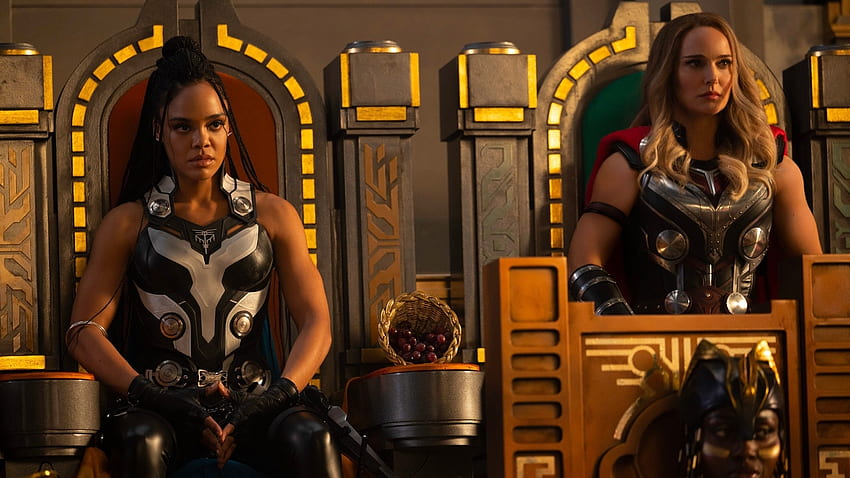 Thor: Love and Thunder new pic shows Natalie Portman with Tessa Thompson. Hollywood HD wallpaper