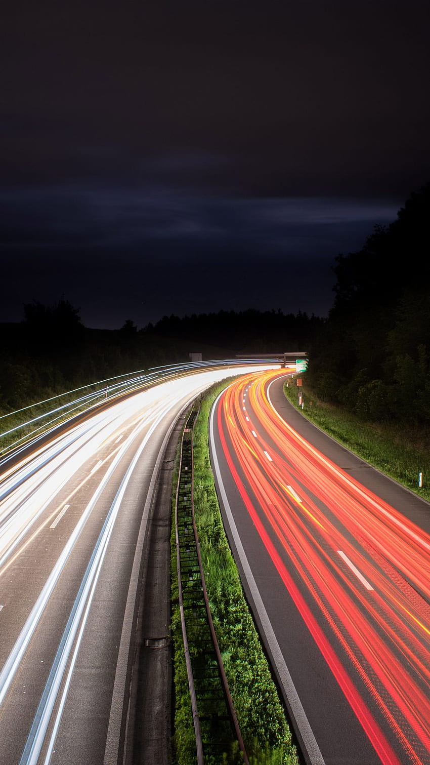 Lichtspuren Nachtverkehr Langzeitbelichtung Ultramobil HD-Handy-Hintergrundbild