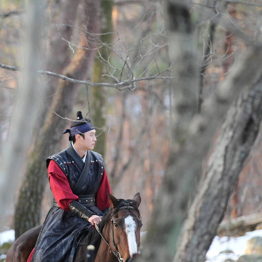 „Mr.Queen“-Star Na In Woo ersetzt möglicherweise Ji Soo als On Dal in „River Where the Moon Rises“ HD-Handy-Hintergrundbild