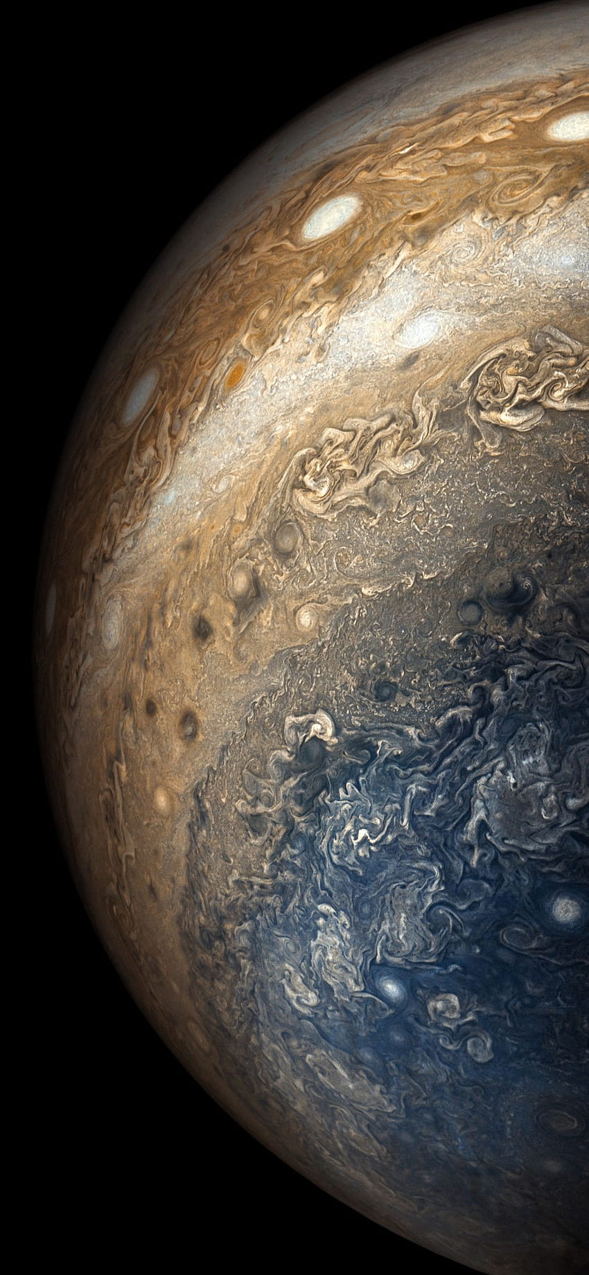 Jupiter - một trong những hành tinh lớn nhất trong hệ mặt trời, vẫn luôn làm chúng ta ngưỡng mộ. Hãy dùng hình nền Jupiter cho iPhone XS, iPhone 10, iPhone X để thay đổi không khí trên màn hình, mang tới cảm giác thật tuyệt vời. Hình nền này đặc biệt phù hợp với những người yêu thích thiên văn học và vũ trụ.