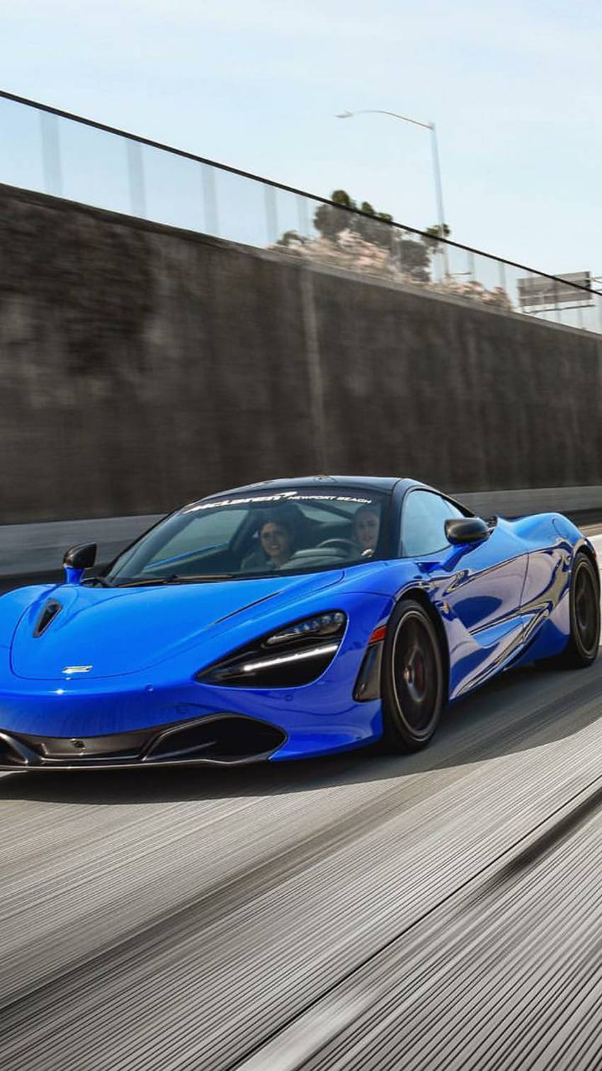 McLaren 675LT Goes Head To Head With The New 720S On The German Autobahn |  Carscoops