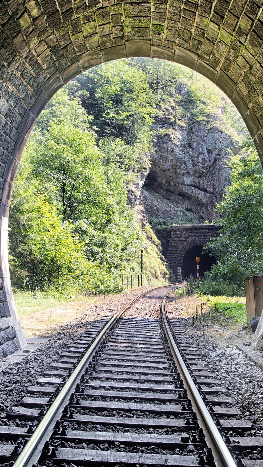 Estrada de ferro, túnel, pedras U, túnel de trem Papel de parede de celular HD