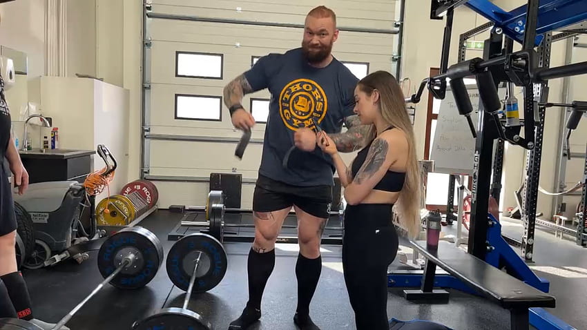 Game of Thrones star Hafthor Bjornsson deadlifts staggering 290kg as he bulks up for Eddie Hall boxing fight HD wallpaper