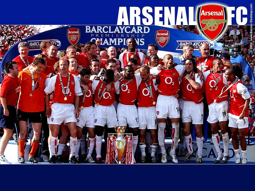 Football Factly - On this day in 2004 Arsenal won Premier League season unbeaten. The Invincibles! HD wallpaper