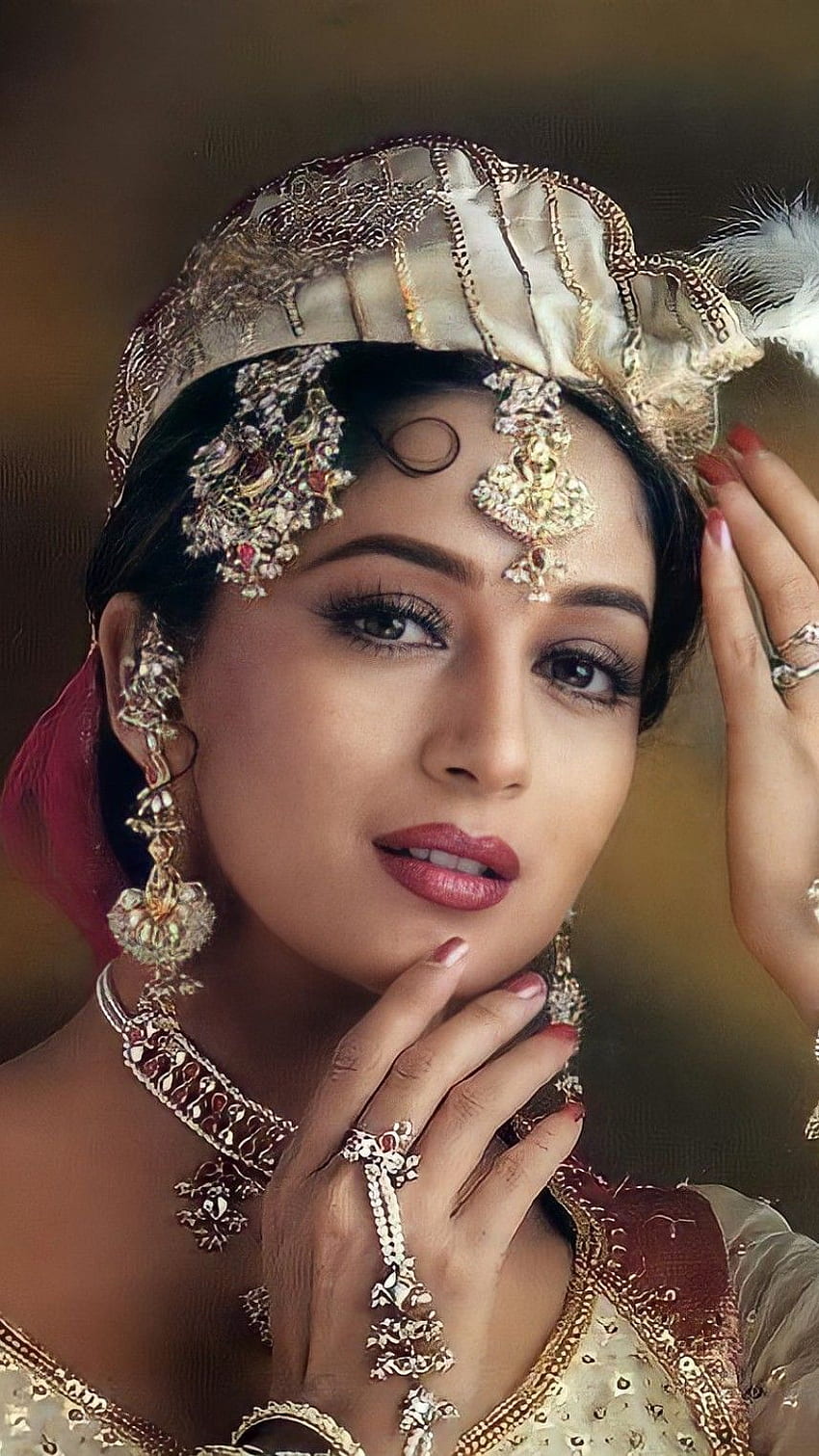 Madhuri Dixit, Bollywood-Schauspielerin, Vintage HD-Handy-Hintergrundbild