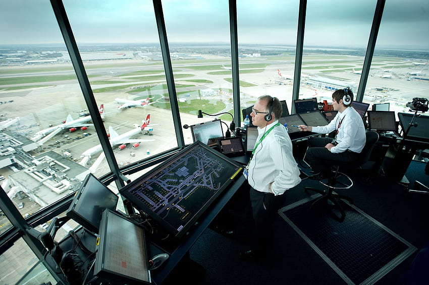 Di dalam Menara Kontrol Lalu Lintas Udara Heathrow Wallpaper HD