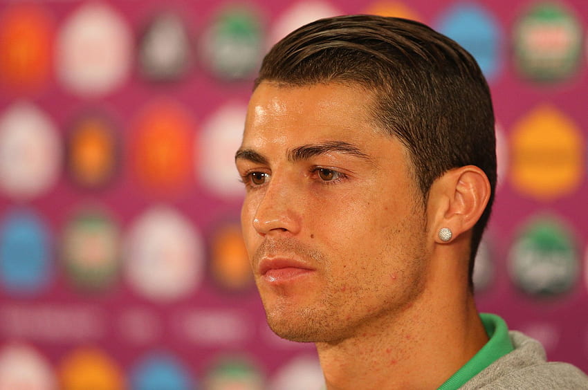 Cristiano Ronaldo debuts new haircut in Portugal training | CaughtOffside