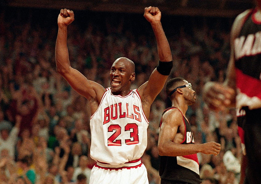 Debata fanów ostatniego tańca: Michael Jordan kontra LeBron James, Michael Jordan i Pippen Tapeta HD