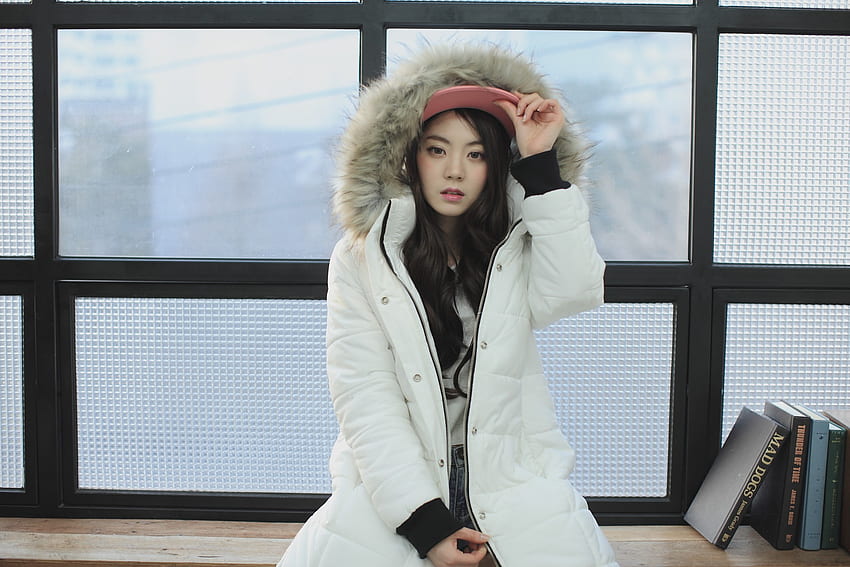 Cha Eun Korean Asian Women Brunette Model Pink Lipstick White Coat Lee Cha Eun - Resolution: HD 월페이퍼