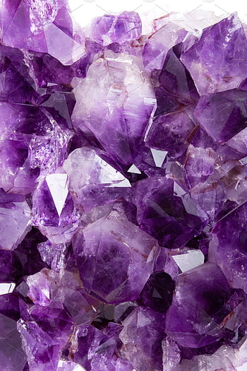A look inside the worlds largest Amethyst geode at The Crystal Castle ...