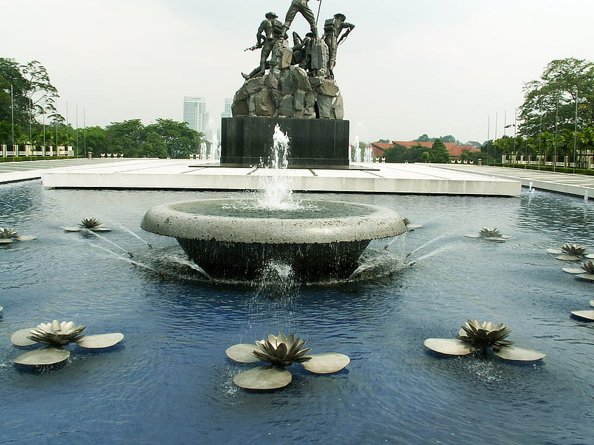 Kuala Lumpur'daki Ulusal Anıt - Kuala Lumpur'daki Cazibe Merkezi, Malezya - Justgola, Tugu Negara HD duvar kağıdı