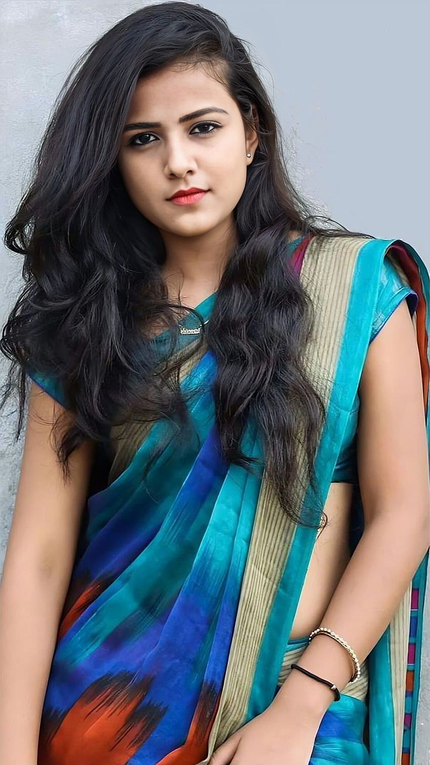 Vaishnavi chaitanya, piękna sari, aktorka telugu Tapeta na telefon HD