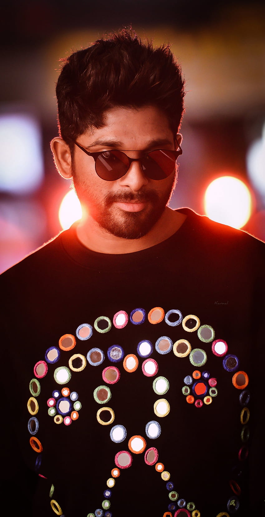 Allu Arjun, очила, Pushpa, стилна звезда HD тапет за телефон