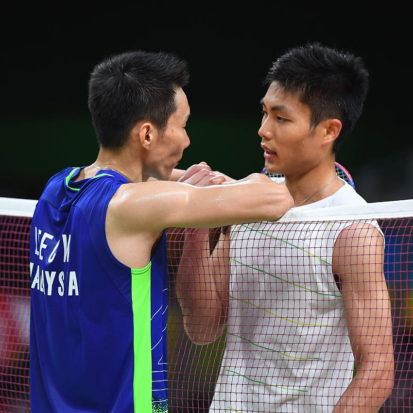 Lee Chong Wei Vs Lin Dan, Olympics Badminton Semi Final: Defending HD phone wallpaper
