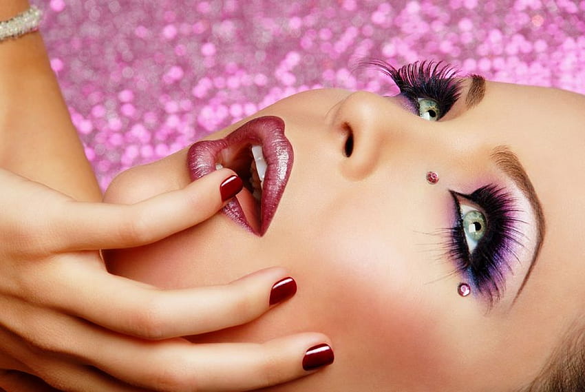 PRETTY WOMAN, make up, nails, eyes, face, lips, woman, beauty HD wallpaper