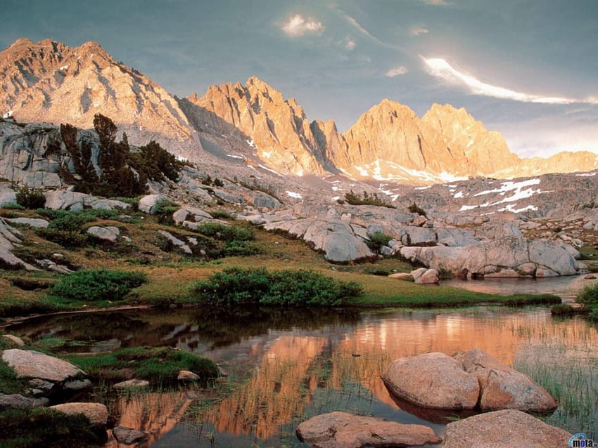 Montañas, naturaleza, lago, nieve. fondo de pantalla