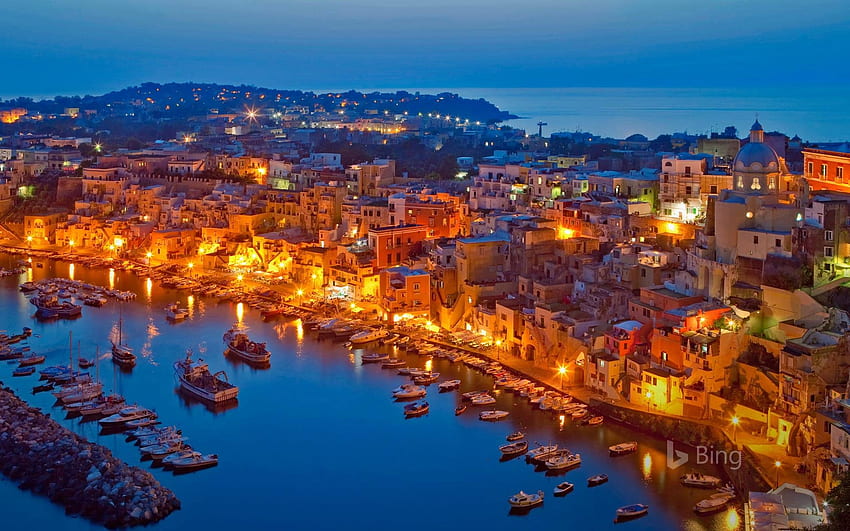 Procida In The Bay Of Naples, Italy © Frank Chmura Age Fotostock HD wallpaper