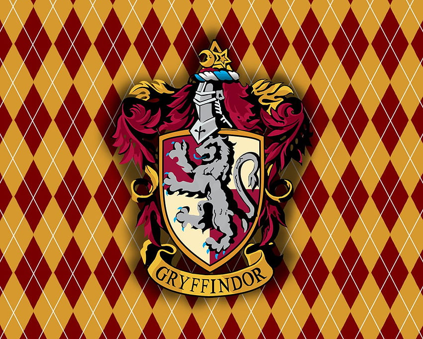 Harry Potter Wallpaper: Gryffindor by TheLadyAvatar on DeviantArt