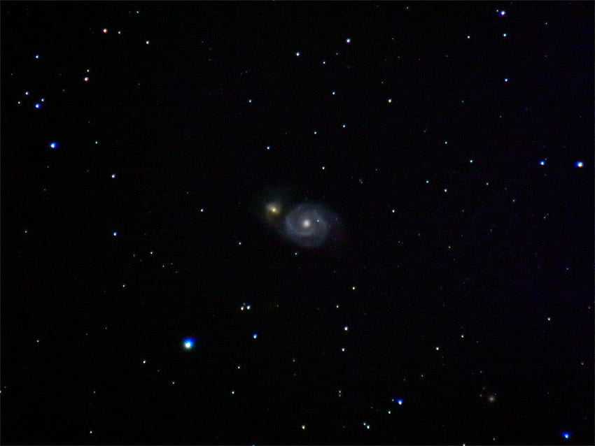 Galaxia del Remolino (M51). Canon SX60, 23 x 60 s, ISO 2500 fondo de pantalla