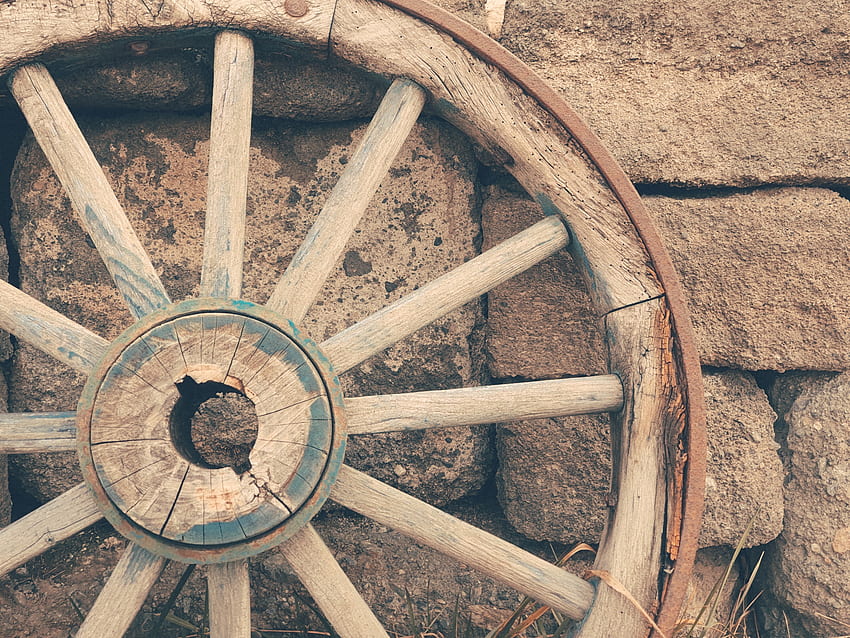 Old Wagon Wheel Stock - Public Domain HD wallpaper