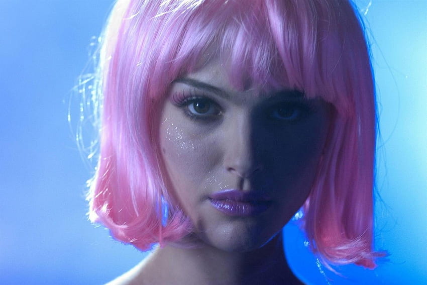 Natalie Portman, Closer, Pink Hair / HD wallpaper