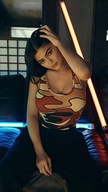 Best 16 HD Kylie Jenner Wallpaper For Desktop  by Sizling People  Medium