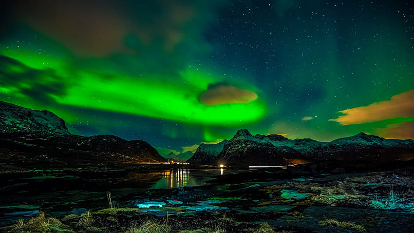 Northern Lights Over Lofoten, Norwegia, malam, utara, lampu, langit, alam, pegunungan, danau Wallpaper HD