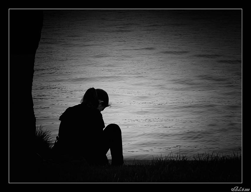 Alone Sad Girl Alone Sad - Girl Sitting Alone In Dark - & Background , Dark Sad Alone Fond d'écran HD