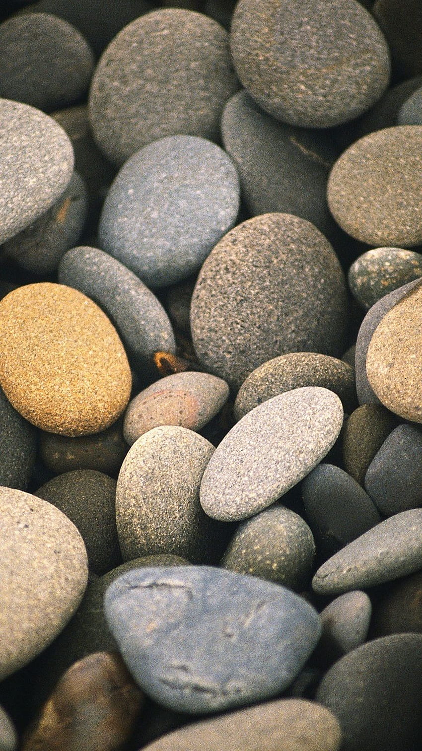 ミニマルな自然の小石の IPhone 。 石、石、自然、水の石 HD電話の壁紙