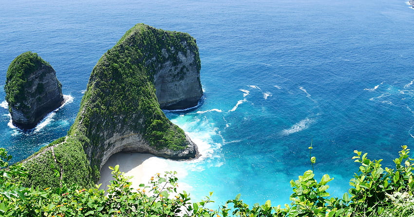 Плаж Kelingking в Нуса Пенида близо до Бали [OC] : Най-красивият HD тапет