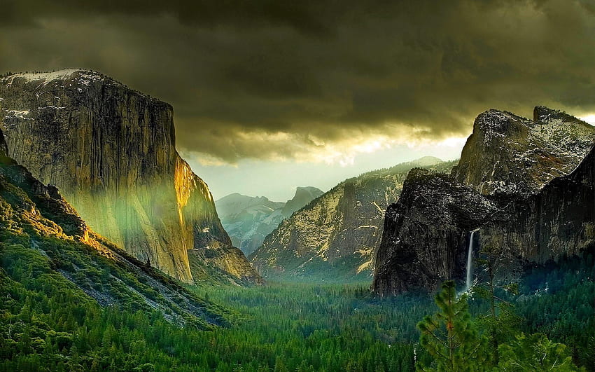 Natur, Berge, Lumen, Felsen, Nadelholz, Wald, Bedeckt, Hauptsächlich bewölkt, Öffnung HD-Hintergrundbild