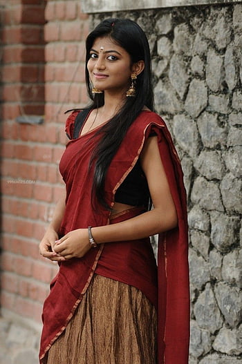 Actress Anandhi latest stills