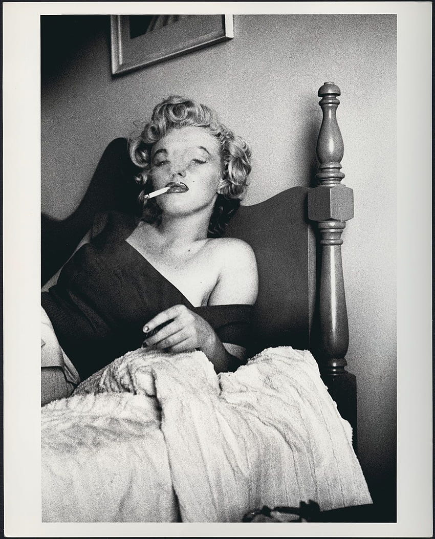 People I Admire, Marilyn Monroe Smoking HD phone wallpaper