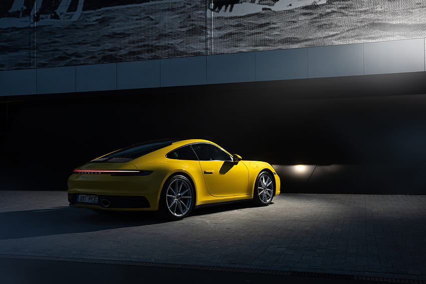 Żółty samochód, Porsche 911 Carrera Tapeta HD
