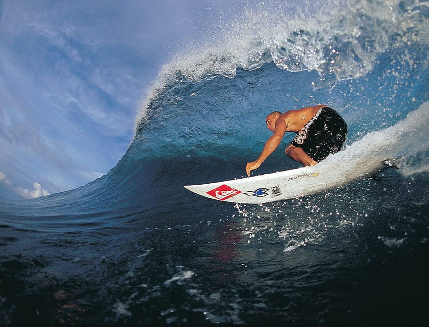 profesjonaliści w surfowaniu. Zawodowi surferzy, „Kelly Slater Quicksilver 2”. Surfing, Surfer, Kelly Slater Tapeta HD