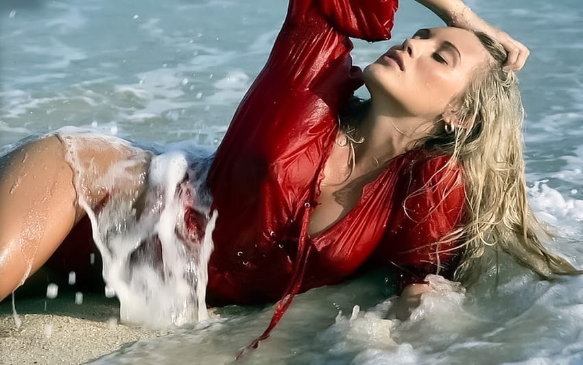 Красива в мокра блуза, модел, блуза, червена, красива, жена HD тапет