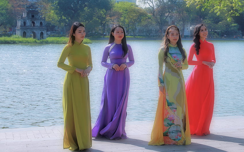 Girls in Hanoi, Vietnam, girls, asian, national costumes, Vietnam HD wallpaper