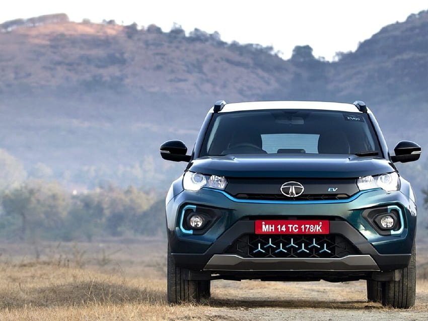 Najlepiej sprzedający się samochód elektryczny roku 2020: Tata Nexon Tapeta HD